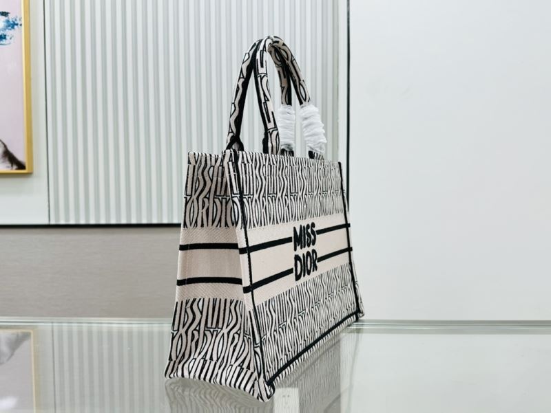 Christian Dior Shopping Bags